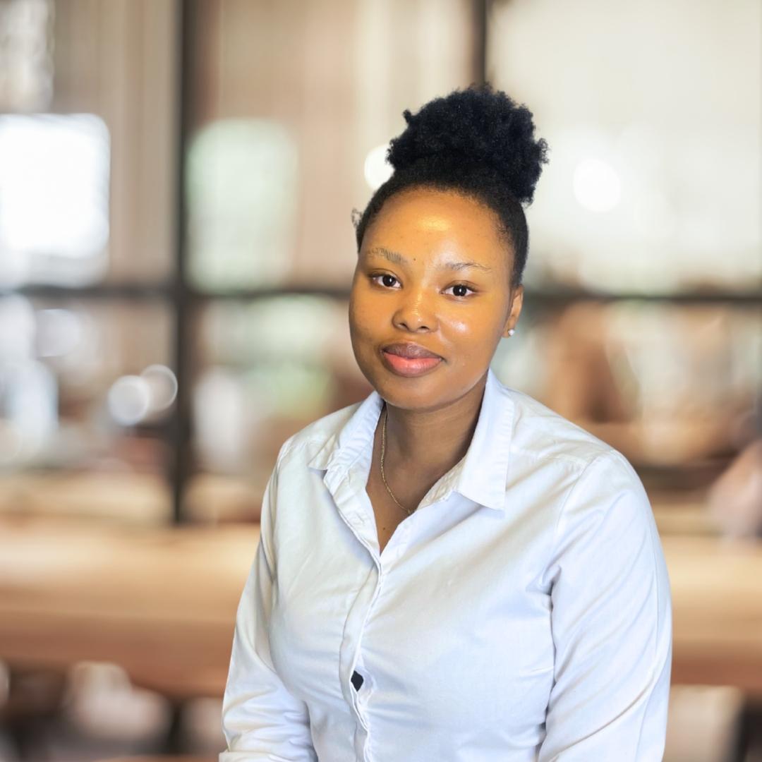 Angela malaza software renewal administrator | surtech Angela malaza, software renewal administrator, opens up about what makes her manager christine a great leader.