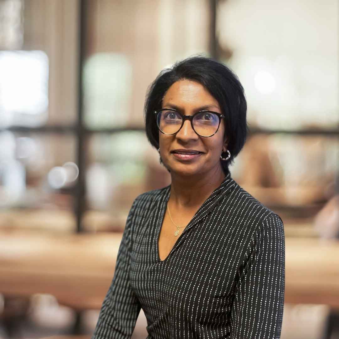 Veena sinivasan admin assistant | surtech Veena, admin assistant, in the operations team at surtech, shares a sweet message for christine this women's month.